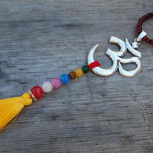 Om hängen, Jade Perlen, Rückspiegel Charme, Reise Alter Auto, Alter Wand, Raum Dekor, Auto Dekor, Mala, Gebet, viel Glück, Yoga, Schutz, Om, Geschenk