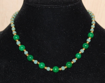 Jade Necklace,Green and Light Green Beads,Green Jade Necklace,Jade Beaded Necklace,Green Necklace,Classic Necklace,Gift For Her