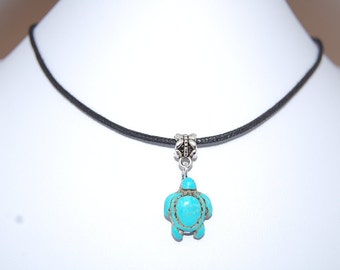 Turquoise Turtle Necklace,Turquoise Turtle Chocker Necklace,Choker Necklace,Girl,Woman,Boho,Chic,Leather Cord Necklace,Beach,Lobster Lock