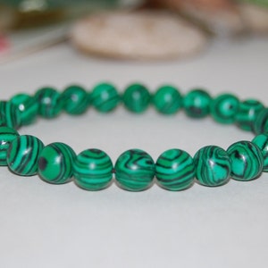 Malachite Bracelet,Beautiful Malachite Man Made 8mm Beads,Green Bracelet,Stretch Bracelet,Men,Women,Beaded Jewelry,Yoga,Mala Bracelet,Gift