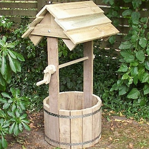 Plans for a wooden wishing well | PDF downloadable file