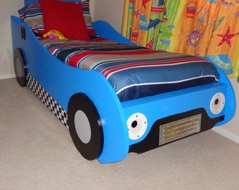 DIY Kids' Racing Car Bed - woodworking plans
