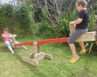 Plans for a seesaw (teeter-totter) with sliding seats | PDF downloadable file