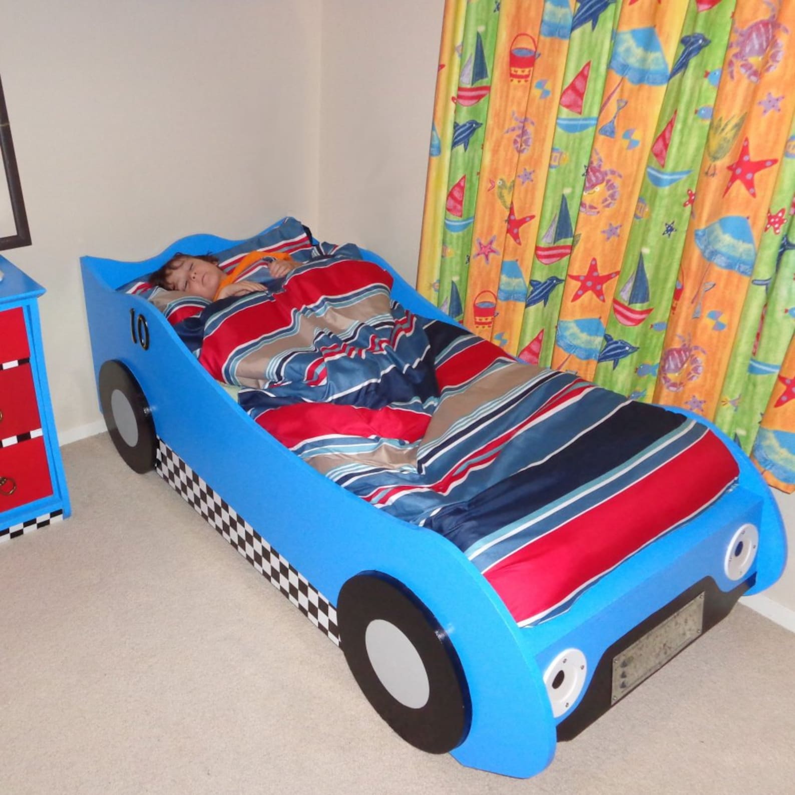 DIY Kids' Racing Car Bed woodworking plans Etsy