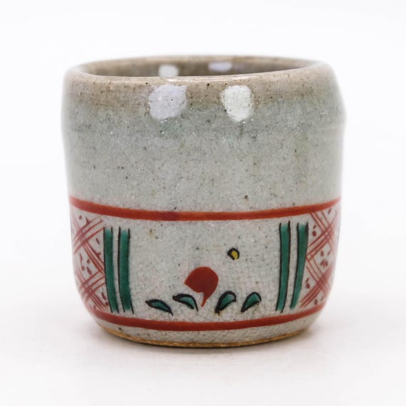 伝統工芸品である渋草焼（しぶくさやき）の「赤絵赤玉唐子図飾皿」木箱付き 赤絵渋草焼ぐい呑み - Etsy 日本