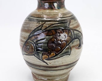 金城次郎 魚彫り陶器花瓶 サイン入り - Etsy 日本