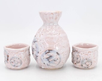 古美術　志野焼　酒器　徳利　ぐい呑 ヴィンテージ志野焼酒器セット：絵志野徳利とぐい呑み - Etsy 日本