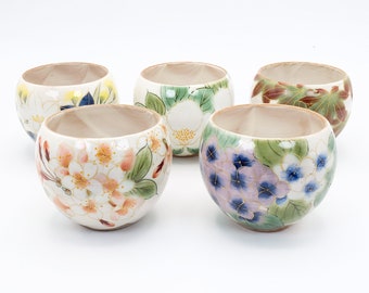 Japanese Tea cup 250ml Cherry blossom Camellia Autumn flowers Autumn leaves Design by Touan kiln Kyo ware Teacup Yunomi, Nippon2You