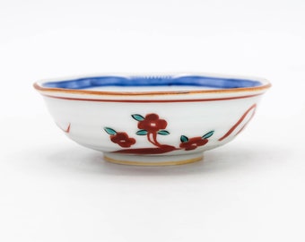 Sakazuki Sake cup Aka-e Red Flower design by Takagi Ganka Kyo ware Guinomi