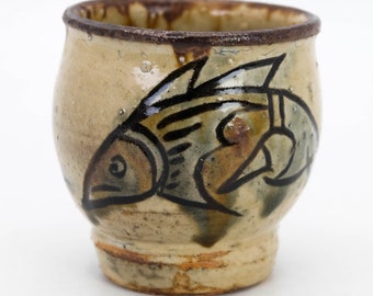 壺屋焼 湯呑 140ml 魚文様 金城次郎作 湯呑 - Etsy 日本