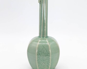 Korean Celadon Flower Vase by Shin Sang-Ho, Nippon2You