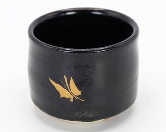 Seto-Guro Sake cup Black glaze Gold Butterfly design by Kato Sho Seto ware Guinomi Shot glass Liquor cup SetoGuro, Nippon2You