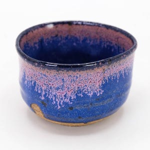 Japanese Tea cup 170ml Kyo ware Blue-Pink Crystal glaze Teacup Yunomi