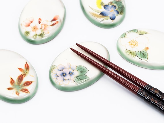 新品　京都　陶葊窯　陶あん　箸置き 新品 京都 陶葊窯 陶あん 箸置き （箸置き 花文 陶庵窯 京焼