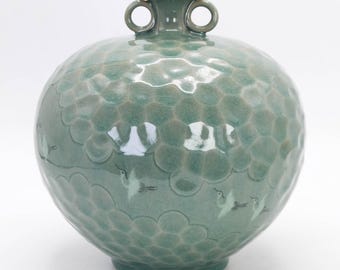 韓国青磁花瓶セット：象嵌雲鶴文様 - Etsy 日本