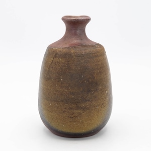 Tokkuri Sake Bottle by Mitsuke Fumio Bizen ware Goma, Nippon2You