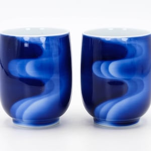 Japanese Tea cup 150ml Cobalt blue Gradient by Fukagawa-seiji Arita ware Porcelain Teacup Yunomi, Nippon2You