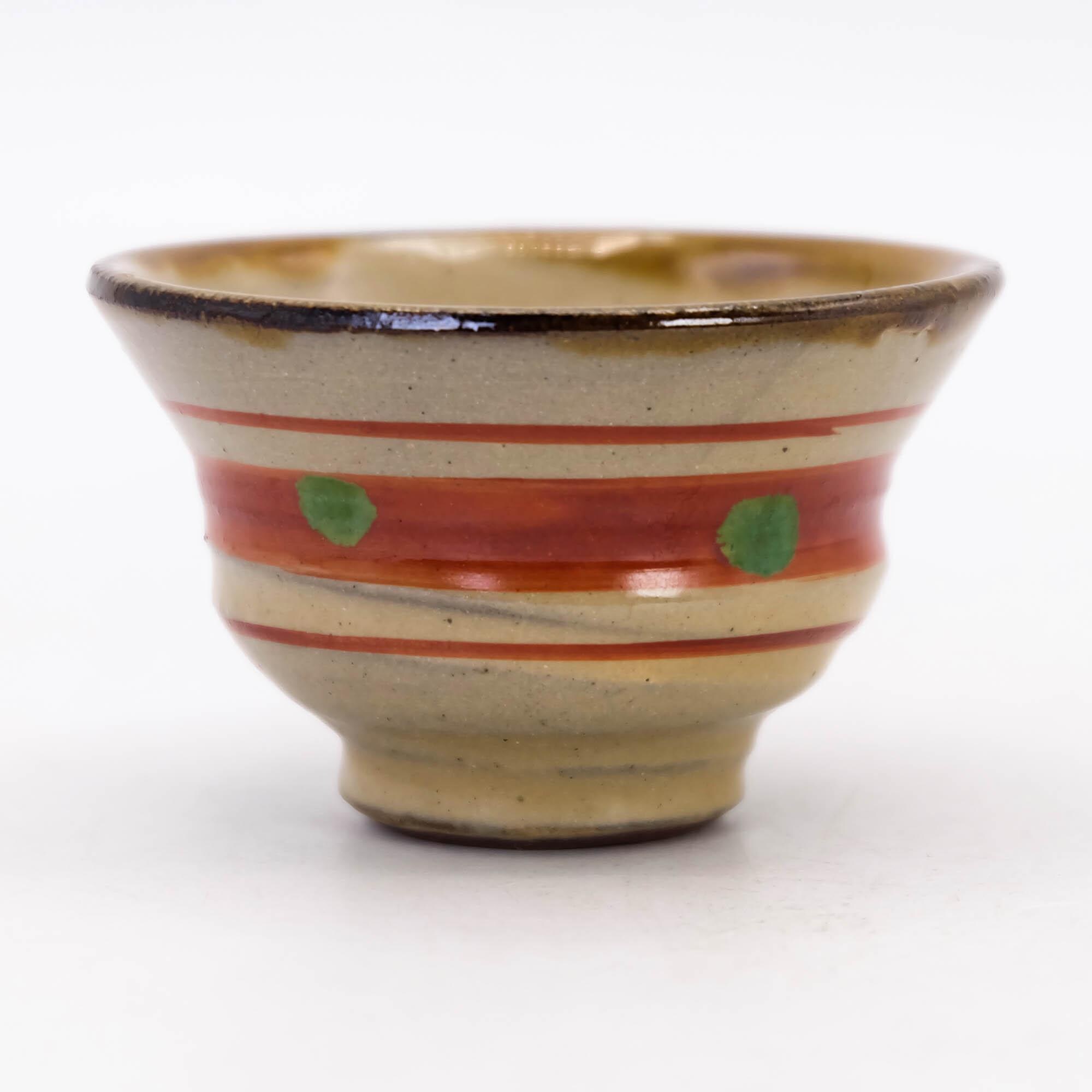 hnさん専用壺屋焼／魚柄ぐい呑／昭31 壺屋焼 魚文 ぐい呑み - Etsy 日本