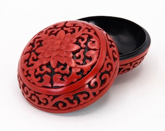 Japanese Incense container Tsuishu Carved Cinnabar lacquer Kogo Kougou