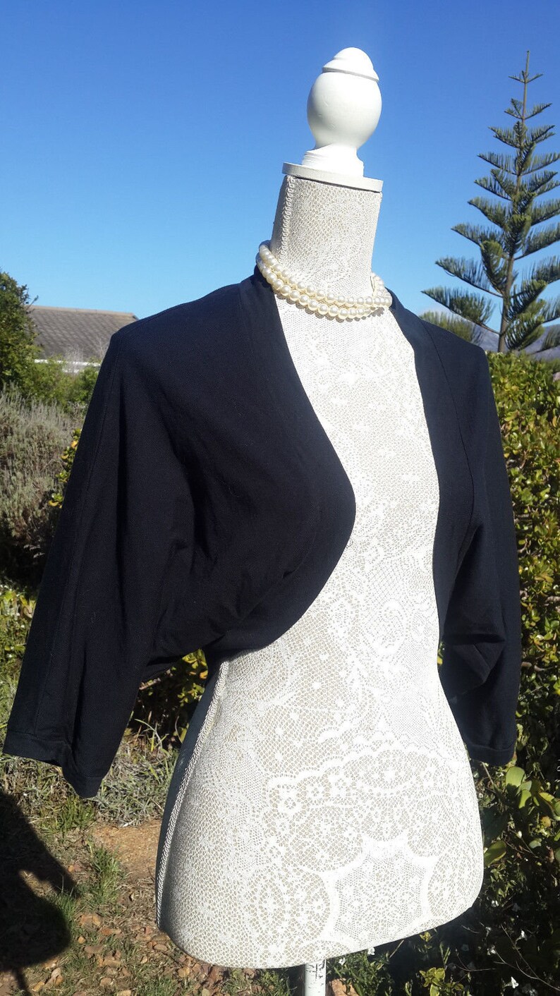 Black stretch vintage bolero, shrug, gothic, victorian, evening, summer, boho, uk 16, usa 14 Black stretch vintage bolero, shrug, gothic, victorian, evening, summer, boho, uk 16, usa 14