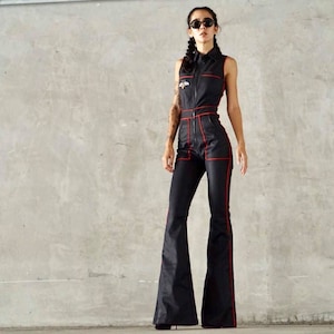 Black Denim Jumpsuit overalls/Bodysuit high Waist bell bottom pants, Bee embroidered, Red trim, 70s vintage fashion.