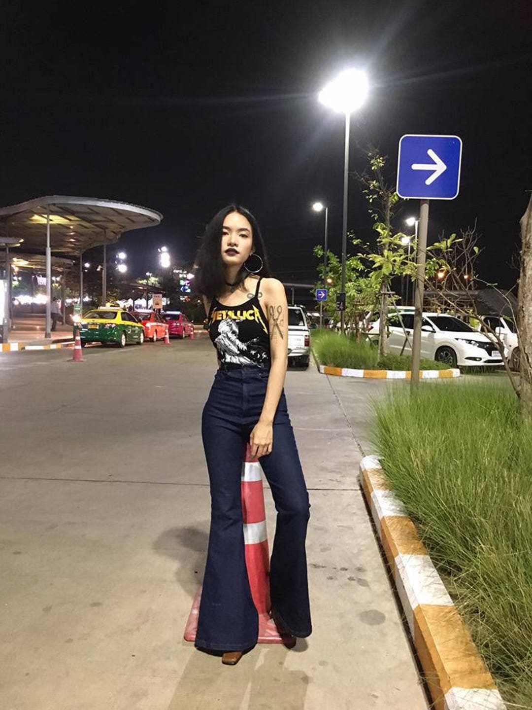 Women's Jeans Denim High Waisted Bell Bottoms Flare Pants /wide