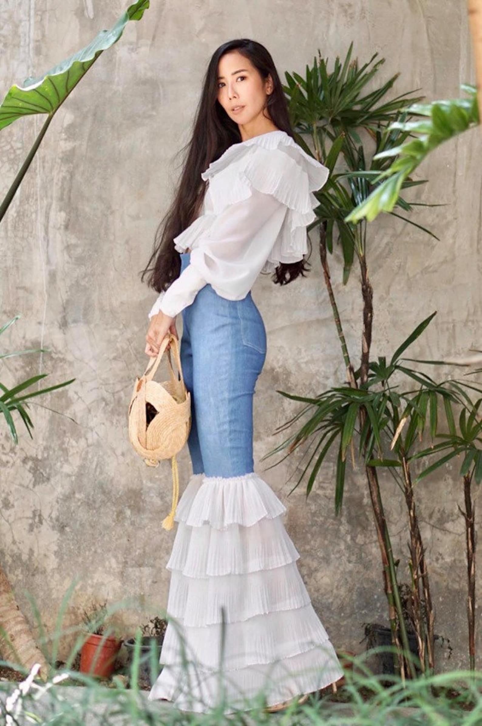 Women's High Waist Roll Cuffs Crop Tattered Jeans main image 0