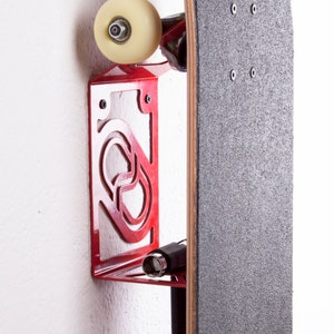 WALL SKATEBOARD RACK / skateboard Shelf / Skateboard Hanger / Skateboard Holder / Skateboard Hook / Skateboard Perch / Skate Rack / Bracket zdjęcie 4