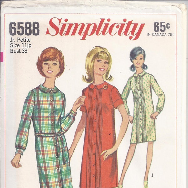 Simplicity Sewing Pattern 6588; ca. 1967.  Junior Petite One Piece Dress with Collar. Bust 33. Size 11 Junior Petite