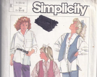 Simplicidad Patrón de costura 7057 de 1985. Camisa, chaleco y pantalones muy holgados para niñas.  Pecho 27-30.  Talla 8-10-12.