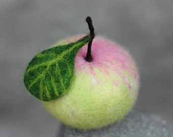 Felted apple