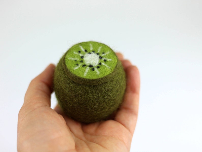 Gift for her. Jewelry box kiwi fruit felted