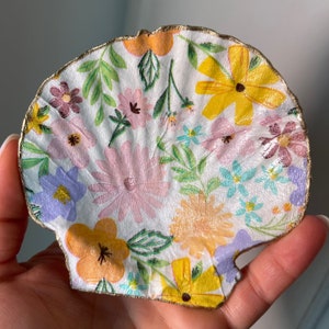 Bridesmaid Gifts, Engagement Ring, Beach Wedding Gift, Scallop Shell Trinket Ring Dish, Coastal Decor, Unique Gift, Decoupage Jewelry Tray