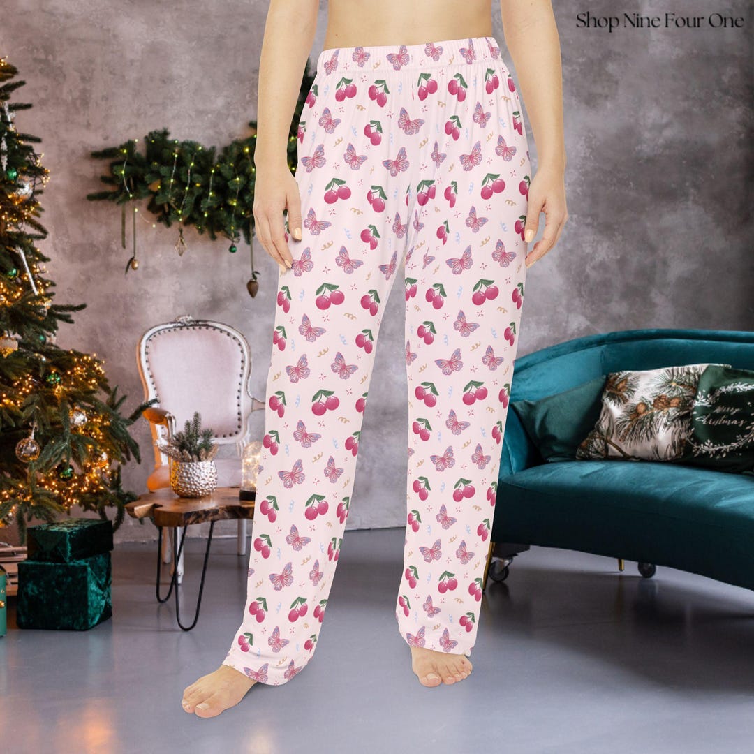 Tweenstyle pink holiday PJs main image 0
