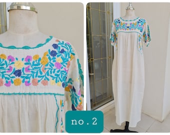 Handmade, Hand Embroidery Mexican Oaxacan Tunic Vintage Inspired in Ivory Sundress, Beach Dress, Crochet and Flowers Embroidery Dress