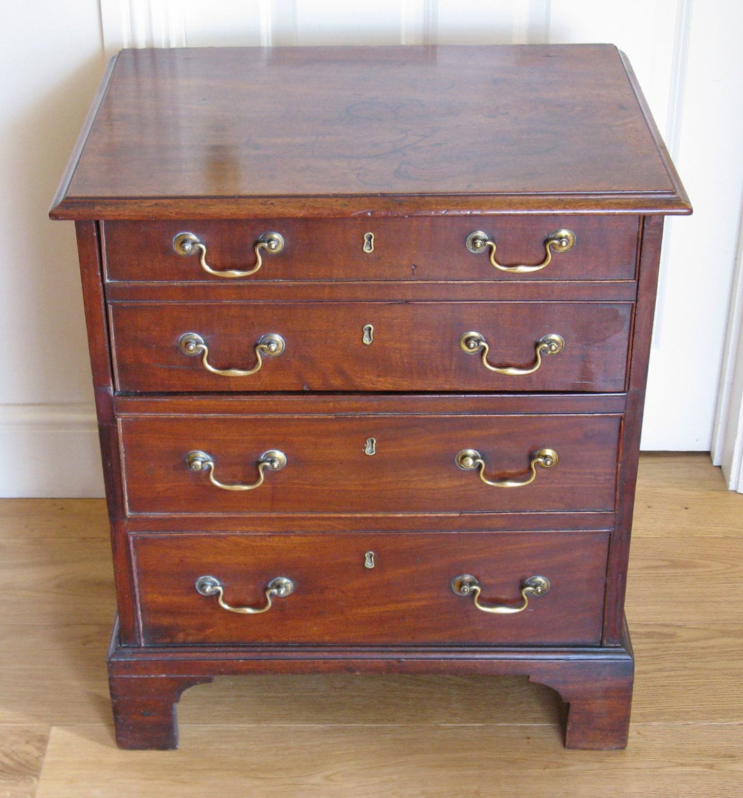 George III oder Regency Mahagoni Commode w. Original Griffe & | Etsy