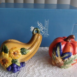 Avon Gifts Salt & Pepper Fall Harvest, Thanksgiving, New In Box