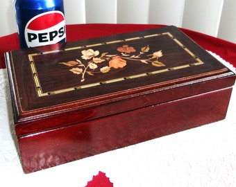 Vintage Floral Lacquered Jewelry Box