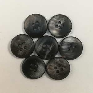 Horn buttons / Size 11-20mm. / 4 holes / small or large natural buttons / dark grey / blazer, suit, shirt,  sport cout