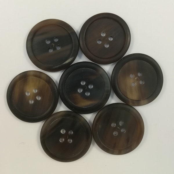 Brown Horn buttons with rim /10-28 mm./ 4 holes