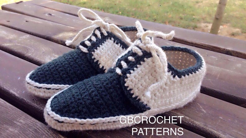 Crochet Pattern for Men Oxford Shoes, Unisex house slippers U.S. Big boys sizes 3-7, Men US 3-12, with video links image 1