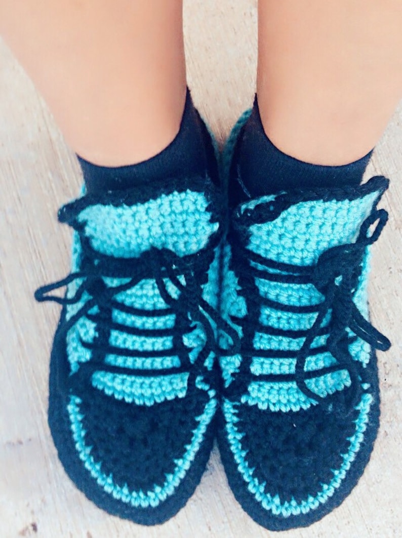 Crochet Pattern sport house shoes, Big girls sizes, Women & Men shoes, US 3-12, with video link, US and UK standard, permission to sell,Sh04 image 5