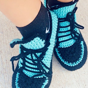 Crochet Pattern sport house shoes, Big girls sizes, Women & Men shoes, US 3-12, with video link, US and UK standard, permission to sell,Sh04 image 3