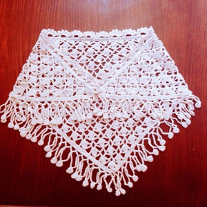 Easy Crochet Shawl Lace Pattern, Triangular Shawl, Easy Crochet Scarf, Wrap Pattern, Instant Download, PDF, Permission to sell Finished Item