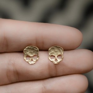 Skull earrings - tiny skull post earrings gold skull stud