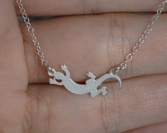 Lizard necklace gecko necklace dainty silver lizard charm gecko pendant