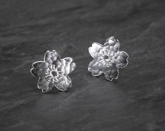 Flower earrings silver sakura stud earrings sakura earrings Japanese flower