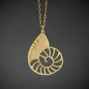 Shell necklace ocean necklace gold sea shell necklace shell pendant