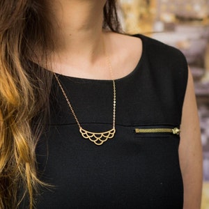 Geometrische Halskette Gold Halbkreis Halskette Kurve Weihnachtsgeschenk für Sie