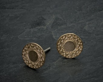 Circle earrings circle stud earrings geometric earrings gold disc stud earrings